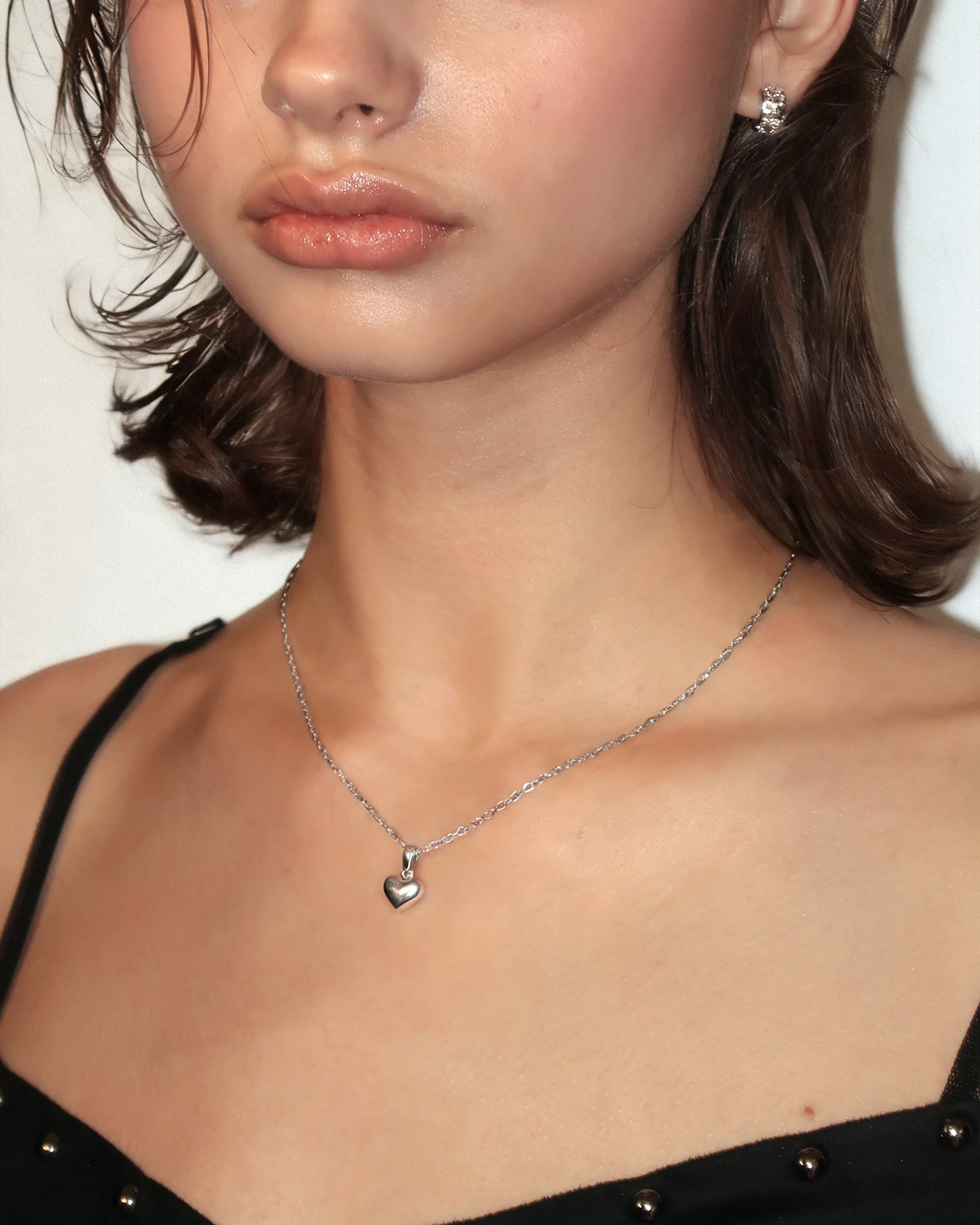 Audrey Heart Necklace in Silver - Image 2