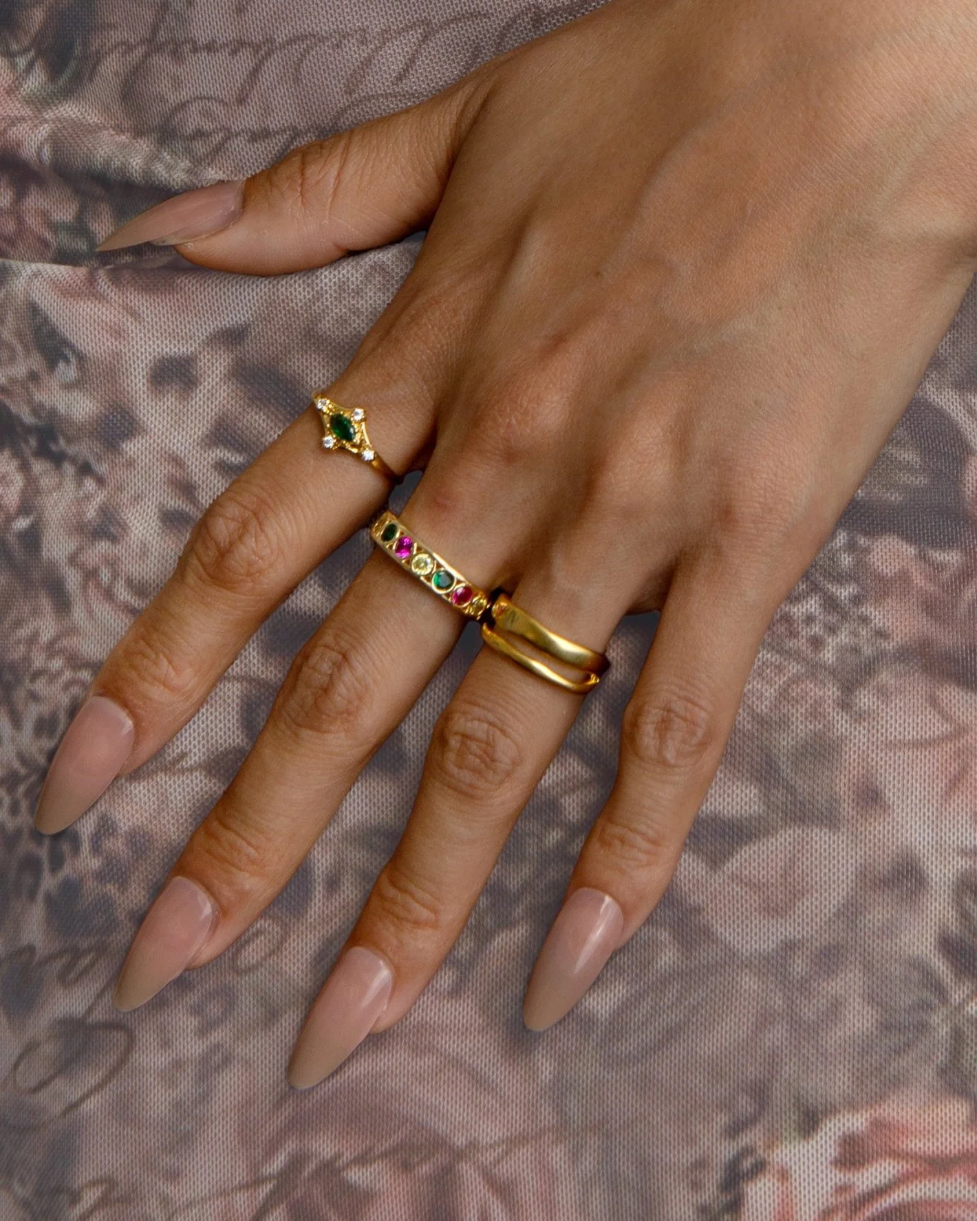 Juliet Emerald Green Ring - Image 2