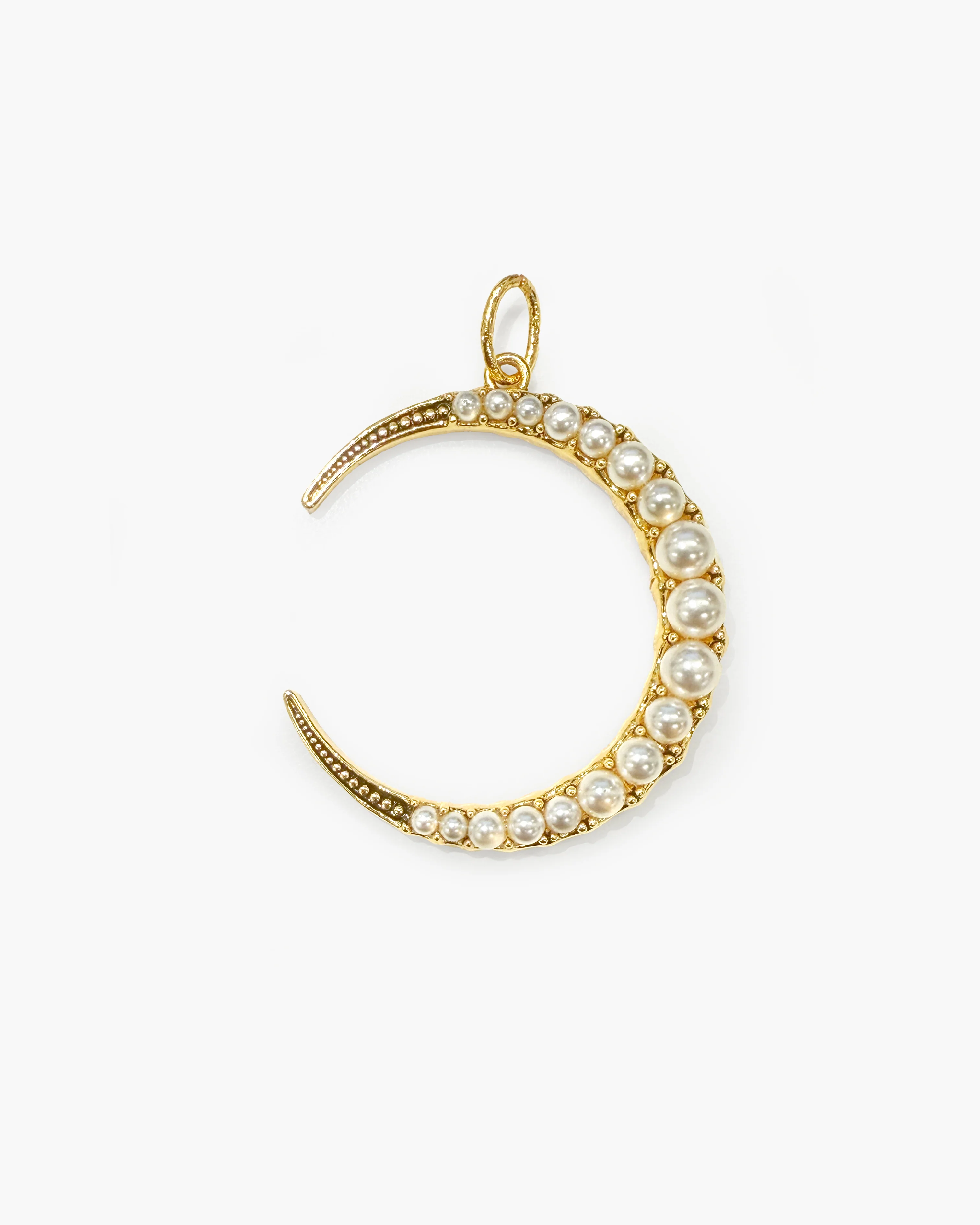 Maes Moon Pendant